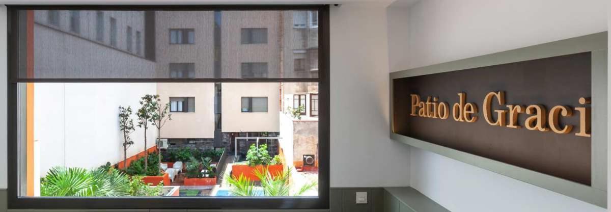 Enjoybcn Patio De Gala Apartment Barcelona Exterior foto